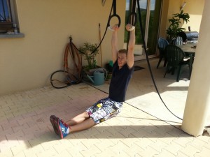 Muscle-up assis